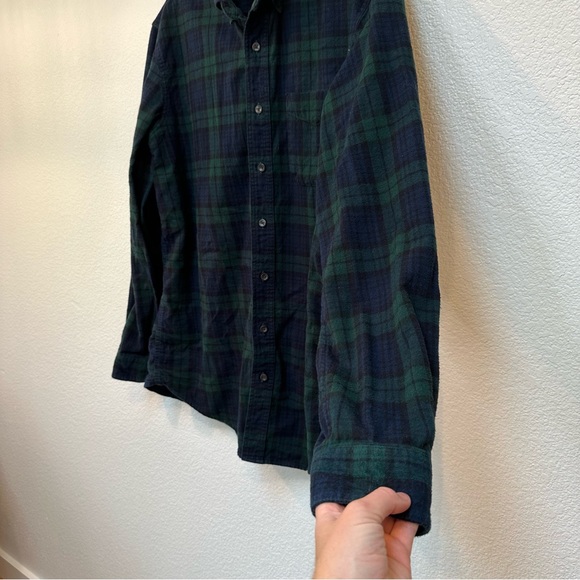 L.L. Bean Vintage flannel in Men’s Large-Tall in Green/Navy - Picture 4 of 7